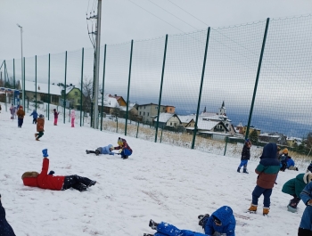 Zimowe zabawy przedszkolaków - zdjęcie7