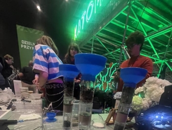 Nauka, zabawa i podróż pociągiem – wyjazd klas 7 i 8 do Katowic. - zdjęcie15