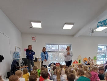 Pocztowa przygoda w przedszkolu - zdjęcie7