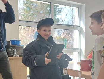 Pocztowa przygoda w przedszkolu - zdjęcie5