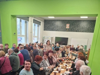 DZIEŃ BABCI I DZIADKA W KLASACH 1-3 - zdjęcie1