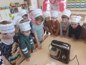 Dzień pizzy w przedszkolu - zdjęcie17