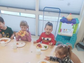 Dzień pizzy w przedszkolu - zdjęcie2