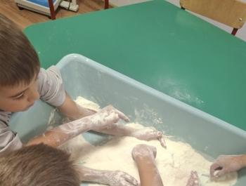 Kreatywne brudzenie- prowadząca Lucyna Dziergas - zdjęcie27