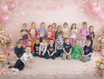 Dzień Kobiet w grupie Średniaków - zdjęcie1