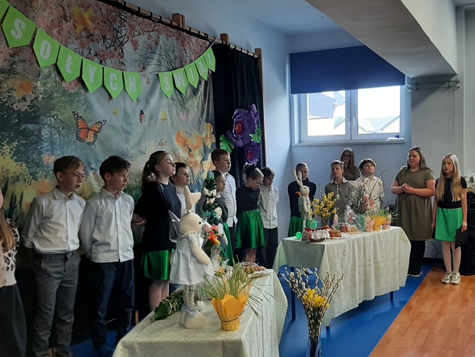 AKADEMIA ŚWIĄTECZNA