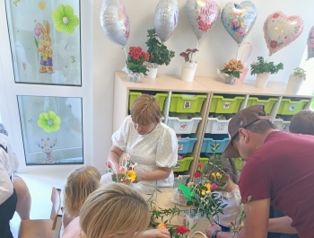 Dzień Matki w grupie Średniaków - zdjęcie7