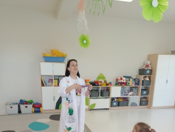 Warsztaty Slime w przedszkolu - zdjęcie6