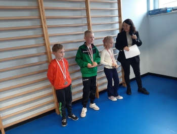 ZWYCIĘZCY KONKURENCJI SPORTOWYCH - PIKNIK RODZINNY 2026. - zdjęcie4