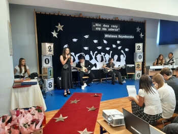 Pożegnanie uczniów klasy VIII - zdjęcie1