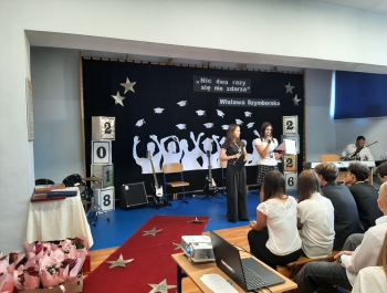Pożegnanie uczniów klasy VIII - zdjęcie2