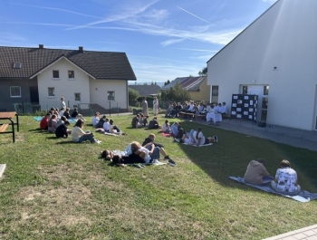 Literackie spotkanie pod chmurką – „Dziady, cz. II”. Narodowe Czytanie 2026 - zdjęcie1