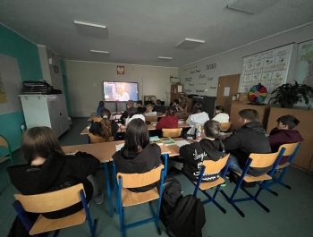 BohaterON w naszej szkole – pamiętamy o bohaterach! - zdjęcie8