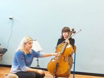 Pani Gama Zaprasza - wiolonczela