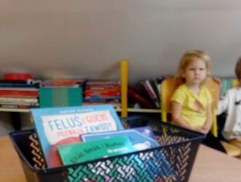 Maluszki w bibliotece NPRCZ - zdjęcie4