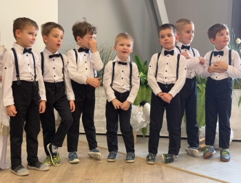 Dzień Babci i Dziadka w przedszkolu - zdjęcie 3