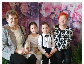 Dzień Babci i Dziadka w przedszkolu - zdjęcie 13