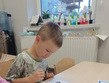 Ręka prawa, ręka lewa - 1