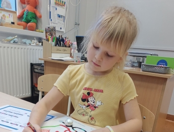 Ręka prawa, ręka lewa - 4