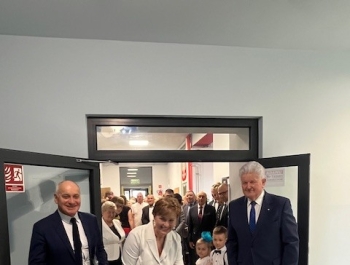 Nowy rozdział w edukacji – otwarcie przedszkola i boiska w Słotwinie. - zdjęcie17