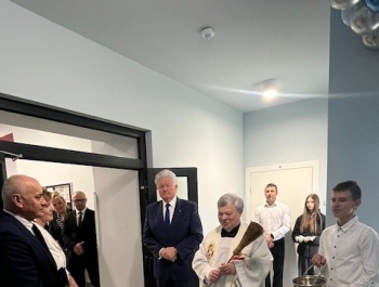 Nowy rozdział w edukacji – otwarcie przedszkola i boiska w Słotwinie. - zdjęcie19