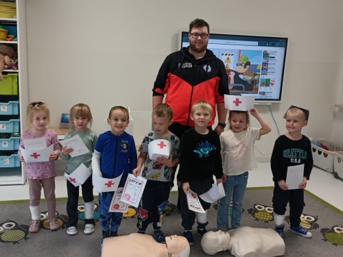 Poznajemy zawody - prowadząca Ewa Knapek