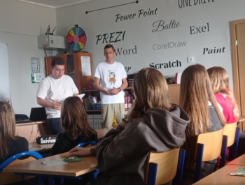 Spotkanie z przedstawicielami Związku Młodzieży Wiejskiej - zdjęcie2
