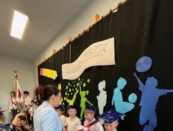 „Z pasją, sercem i uśmiechem – Dzień Edukacji Narodowej w naszej szkole” - zdjęcie11