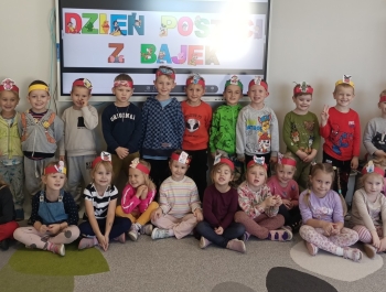 Dzień Postaci z Bajek w grupie Średniaków - zdjęcie1