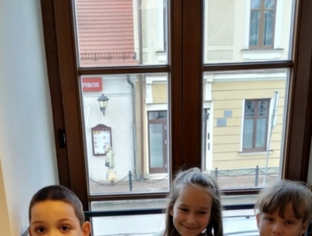 Klasa I i II w świecie książek i niesamowitych skarpetek… - zdjęcie5