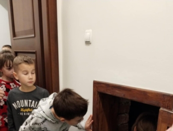 Klasa I i II w świecie książek i niesamowitych skarpetek… - zdjęcie10