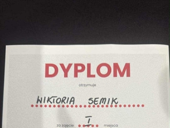 Sukces naszych uczennic w XXV Przeglądzie Pieśni Patriotycznej im. M. Papiurek! - zdjęcie2