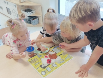 Dzień Pluszowego Misia w Przedszkolu - zdjęcie15